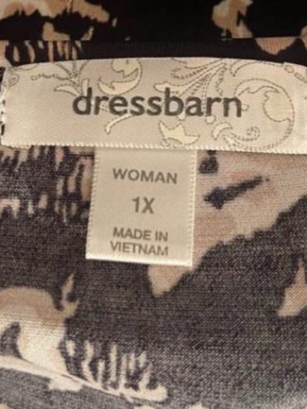 Dress Barn  Black and Cream Swirl Print Long-Sleeve Scoop Neck Top‎ - Picture 3 of 3
